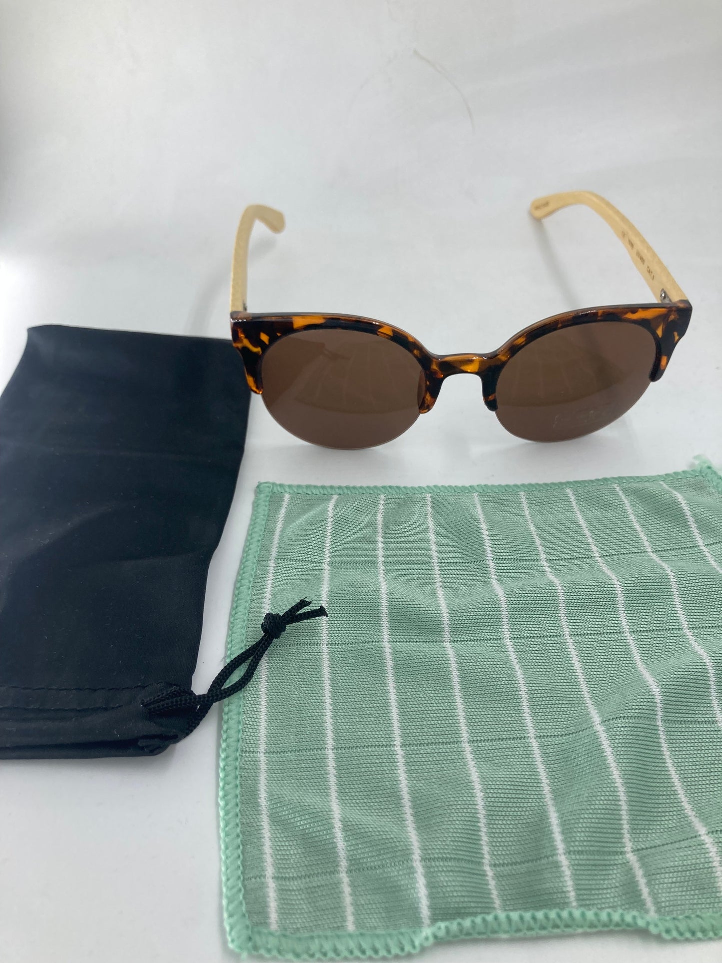 63. Sonnenbrille, Bügel aus Bambus und holz tiger sonnenbrille mit braun linse,bügel aus bambus,uv400 schutz