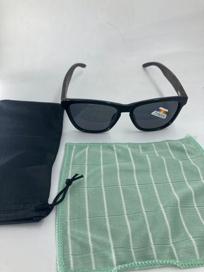 29.Sonnenbrille, Bügel aus Bambus und holz sonnenbrille schwarz mit schwarz linse , und uv400 Schutz und polarized