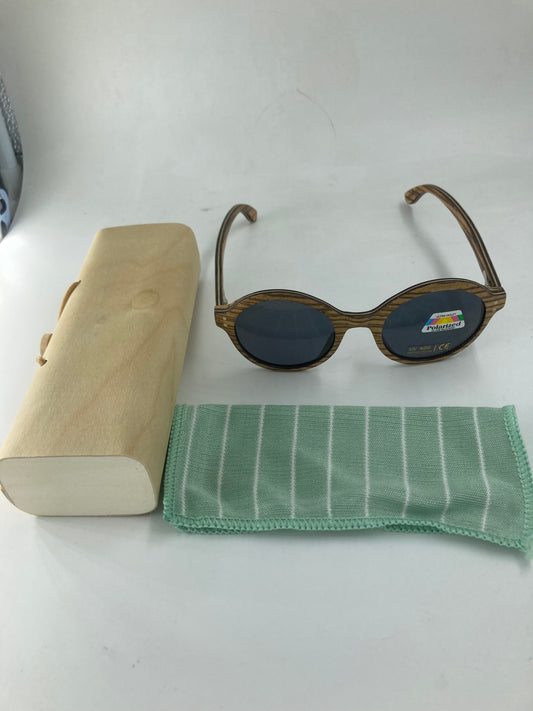 4. Sonnenbrille, Rahmen komplett aus Holz zebrano holz mit schwarz linse - polarized und uv400