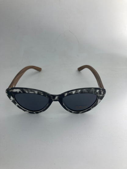 4. 4 models - Sonnenbrille, Bügel aus Bambus und holz polarized und uv400 schutz