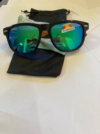 29.Sonnenbrille, Bügel aus Bambus und holz sonnenbrille schwarz mit schwarz linse , und uv400 Schutz und polarized