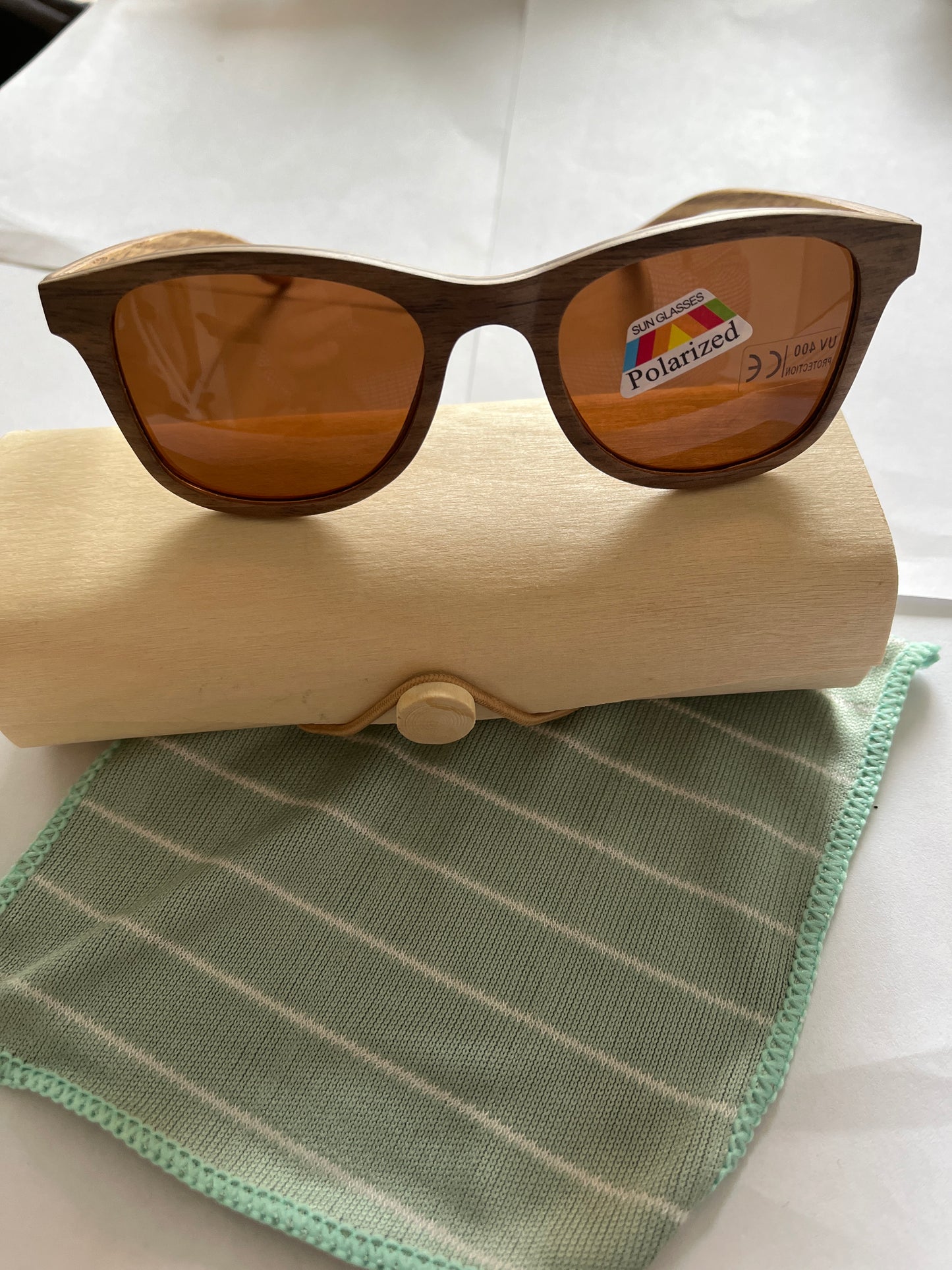 4.Sonnenbrille, Rahmen komplett aus holz mit schwarz linse - polarized und uv400 nr 3099