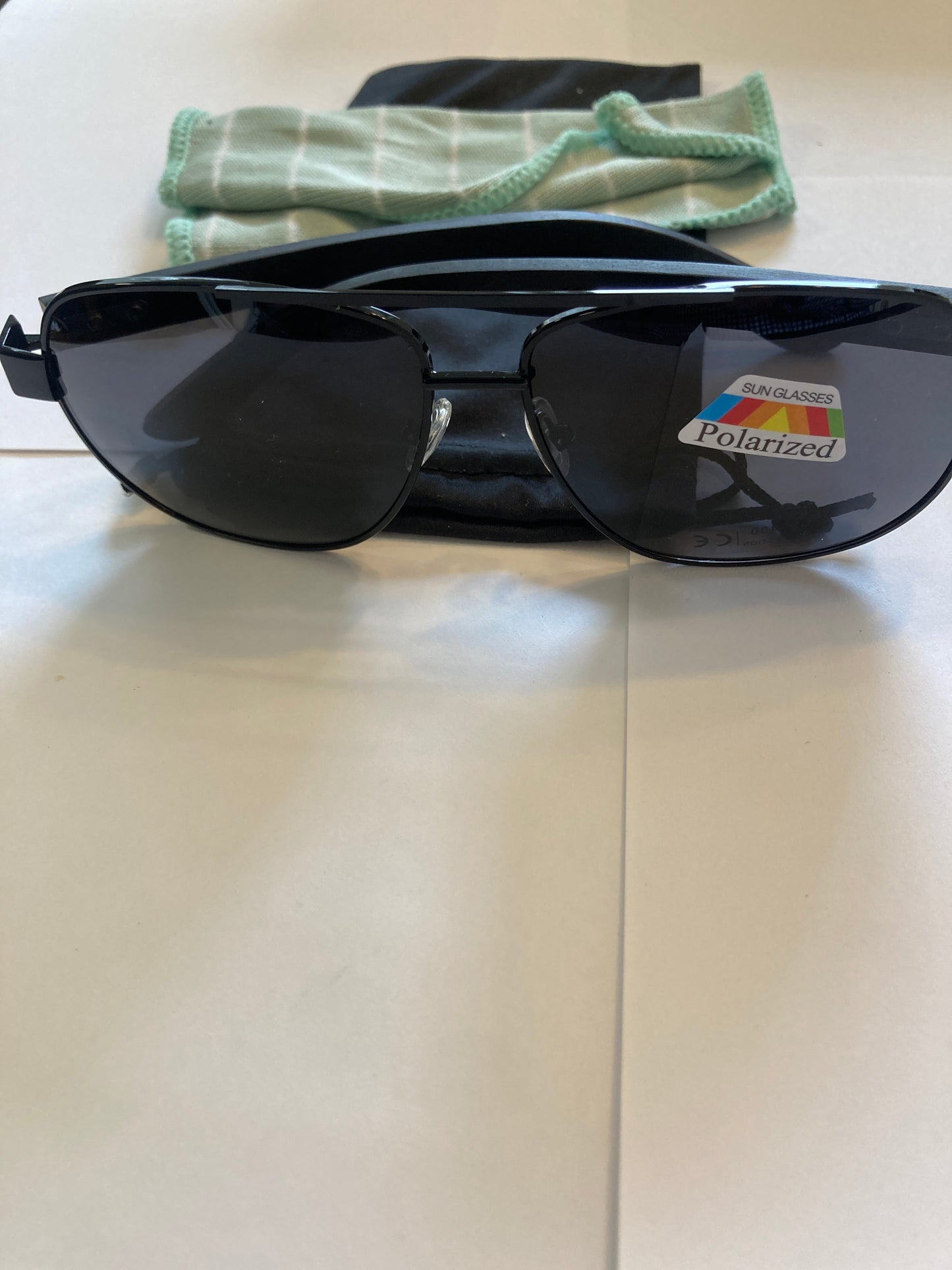 20.Sonnenbrille, Bügel aus Bambus und holz speigel mit schwarz linse , bügel aus nussbaum , polarized und uv400 schutz