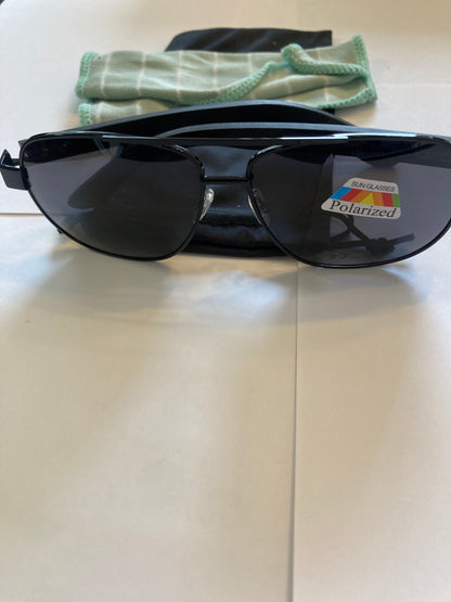20.Sonnenbrille, Bügel aus Bambus und holz speigel mit schwarz linse , bügel aus nussbaum , polarized und uv400 schutz