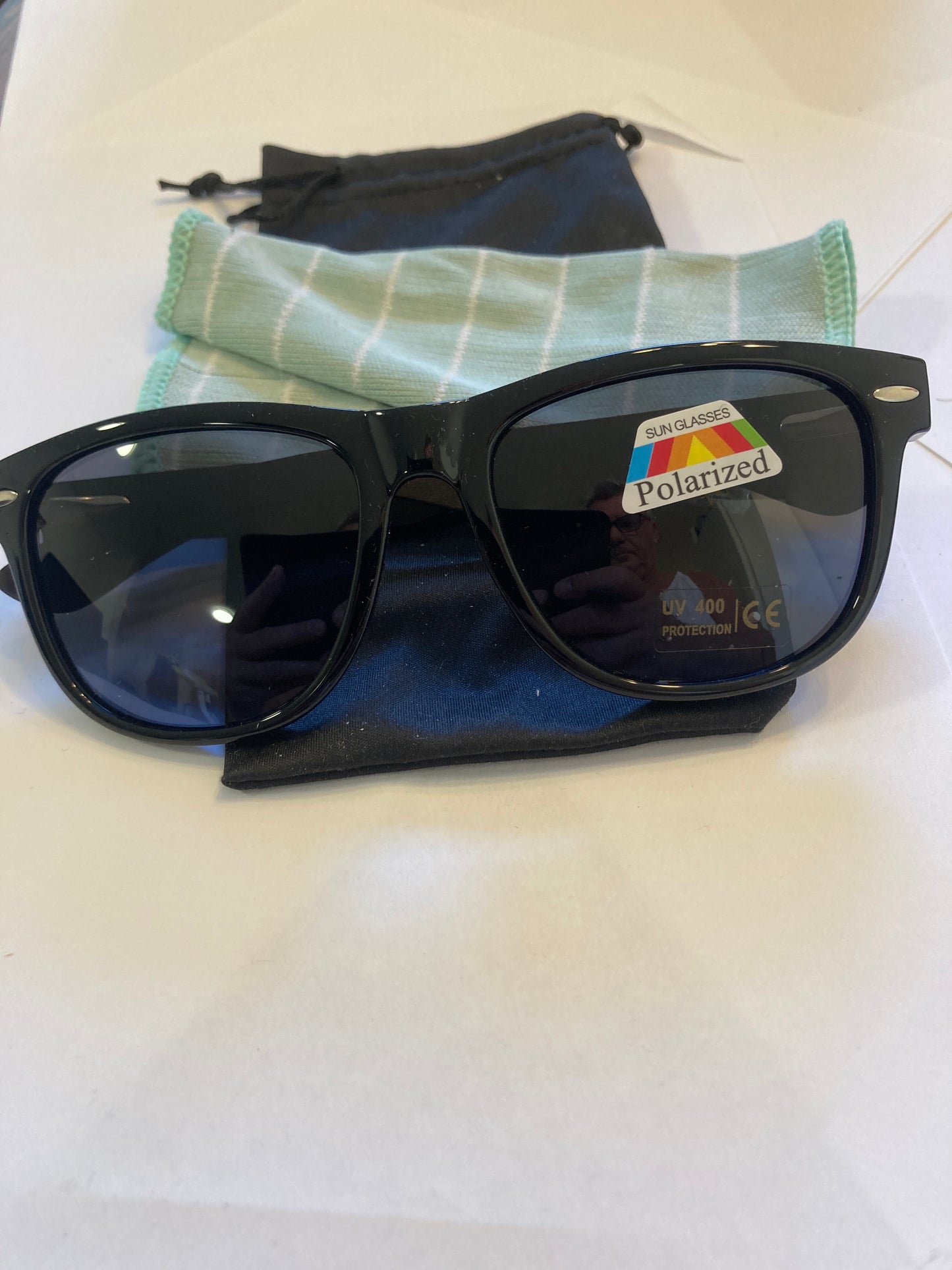 29.Sonnenbrille, Bügel aus Bambus und holz sonnenbrille schwarz mit schwarz linse , und uv400 Schutz und polarized