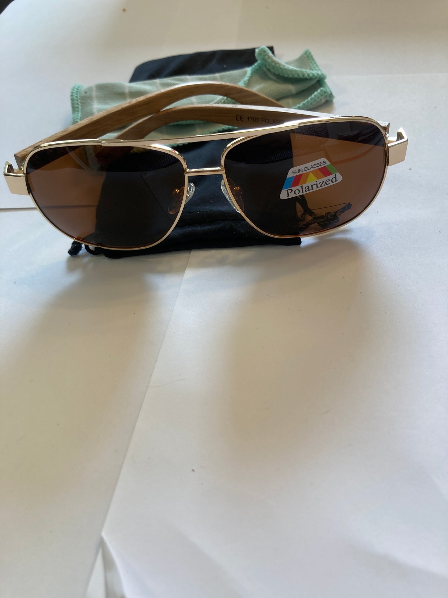 19.Sonnenbrille, Bügel aus holz größ sonnenbrille mit braun oder Schwarz linse,polarized und uv400 schutz