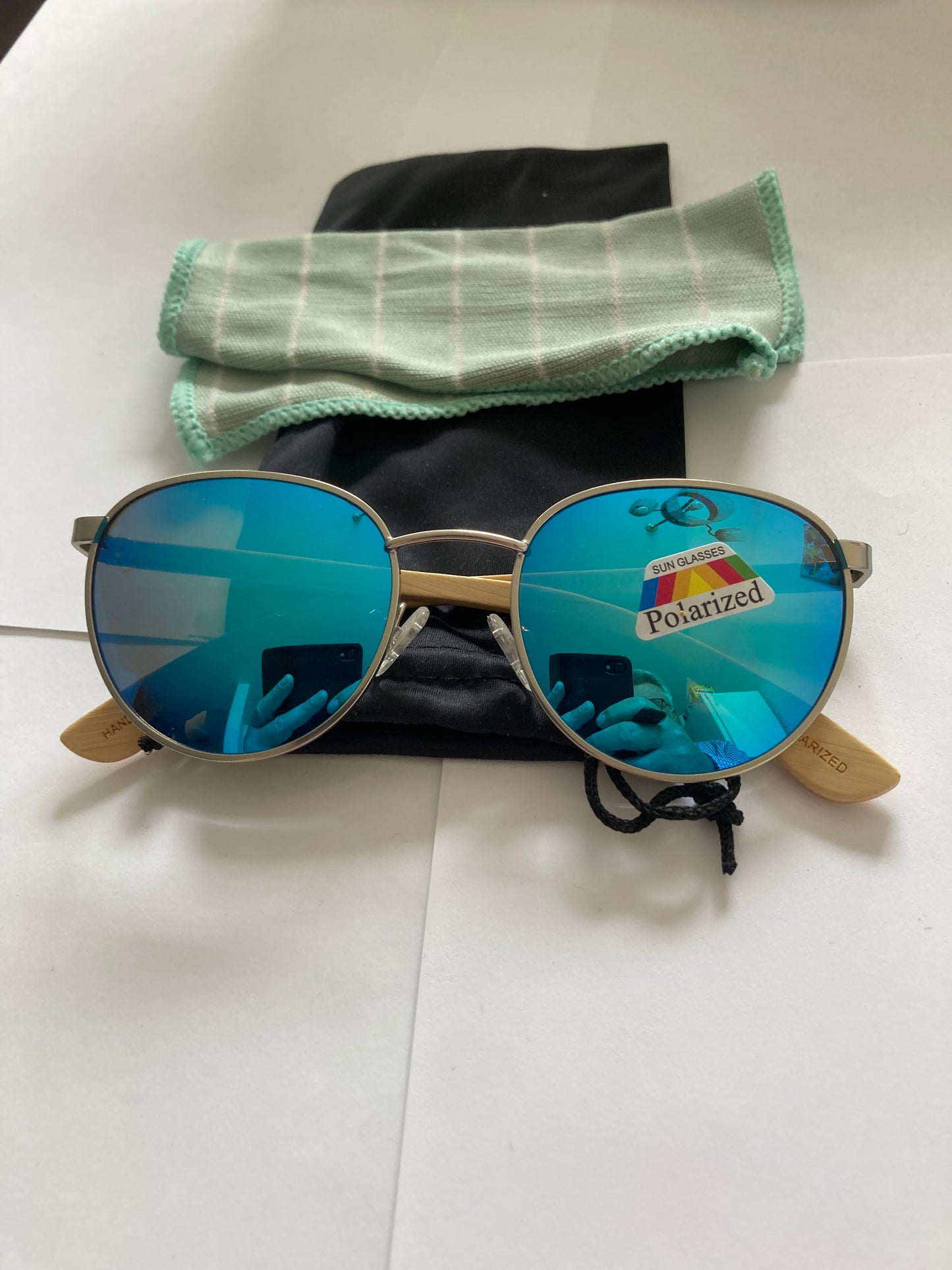 18.Sonnenbrille, Bügel aus Bambus und holz klein , mit Holz oder Bambus bügel- polarized und uv400 schutz