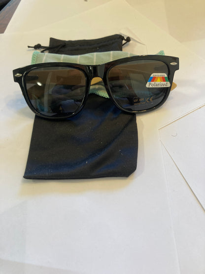 29.Sonnenbrille, Bügel aus Bambus und holz sonnenbrille schwarz mit schwarz linse , und uv400 Schutz und polarized