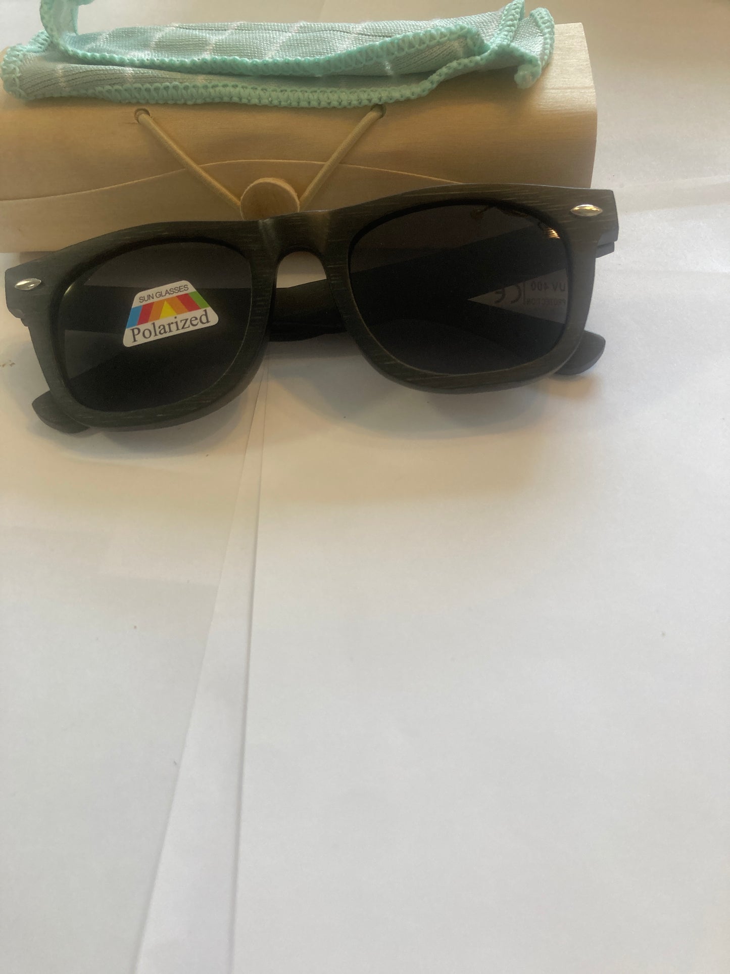 3.Sonnenbrille, Rahmen komplett aus Holz - polarized und uv400 nr 2008