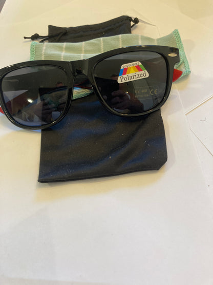 29.Sonnenbrille, Bügel aus Bambus und holz sonnenbrille schwarz mit schwarz linse , und uv400 Schutz und polarized