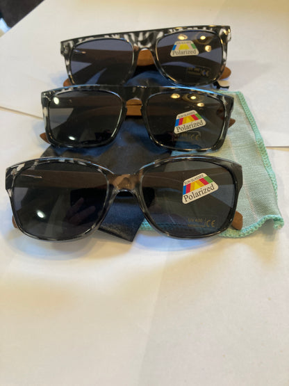 1. Sonnenbrille, Bügel aus holz polarized und uv400 schutz
