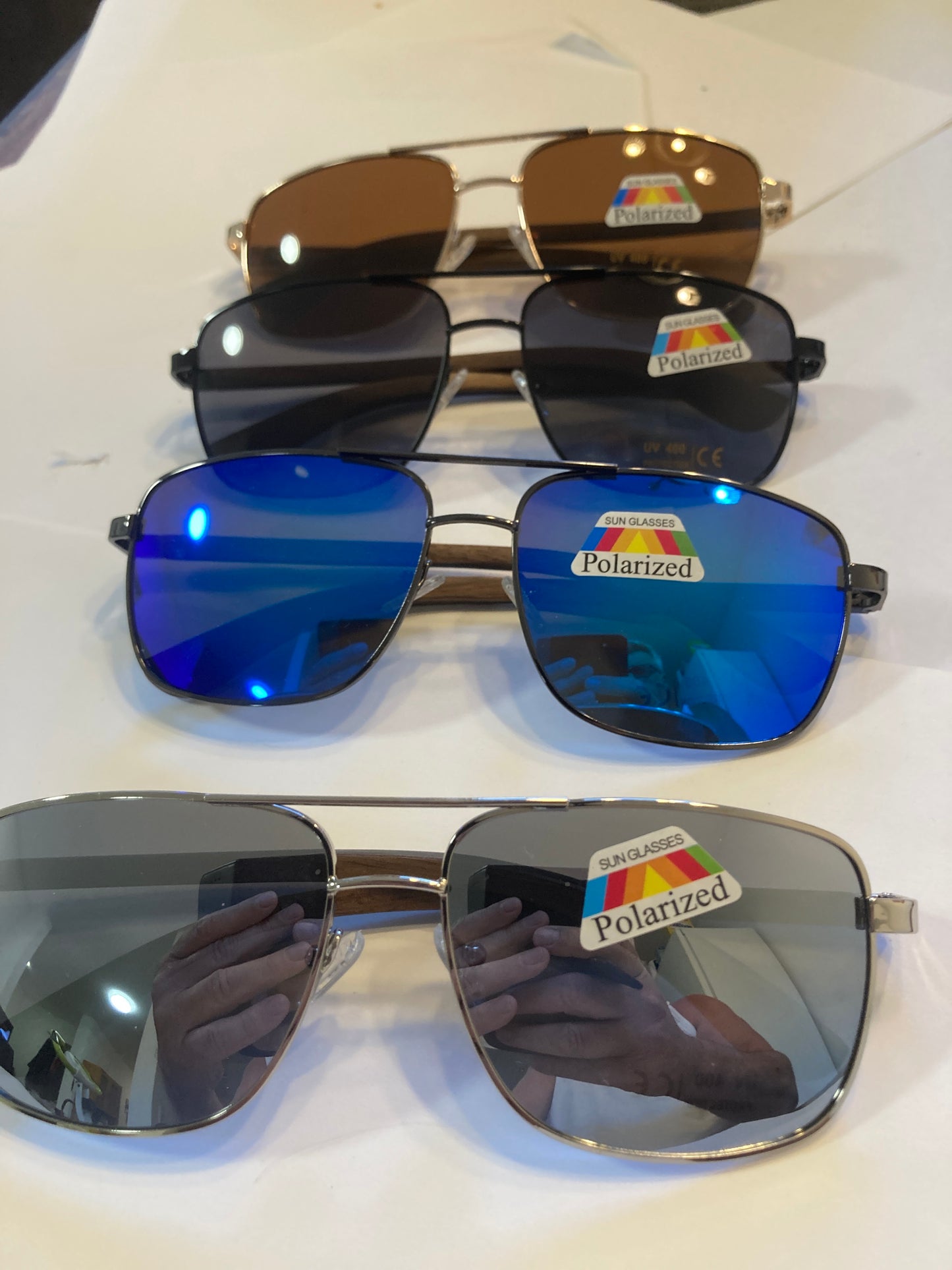 20.Sonnenbrille, Bügel aus Bambus und holz speigel mit schwarz linse , bügel aus nussbaum , polarized und uv400 schutz