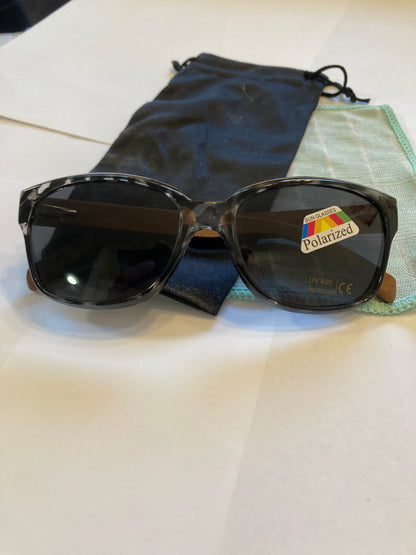 1. Sonnenbrille, Bügel aus holz polarized und uv400 schutz