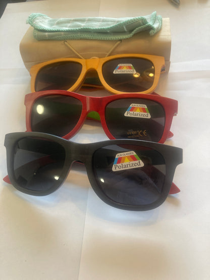 9.Sonnenbrille, Rahmen komplett aus Holz skateboard rot - schwarz linse - polarized und uv400 nr 3008