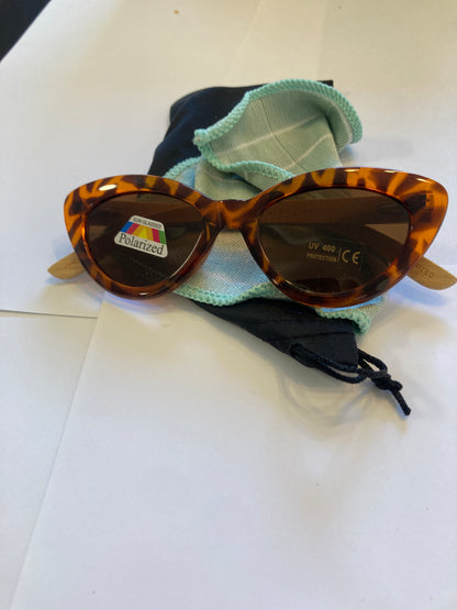 4. 4 models - Sonnenbrille, Bügel aus Bambus und holz polarized und uv400 schutz
