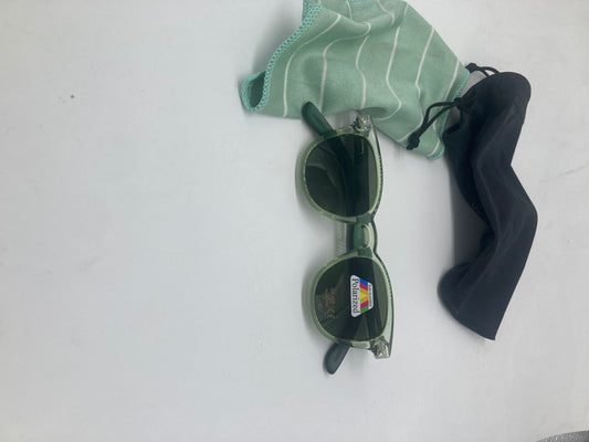 55. Sonnenbrille, Bügel aus  holz grun sonnenbrille mit grun linse ,bügel aus bambus- uv400 schutz